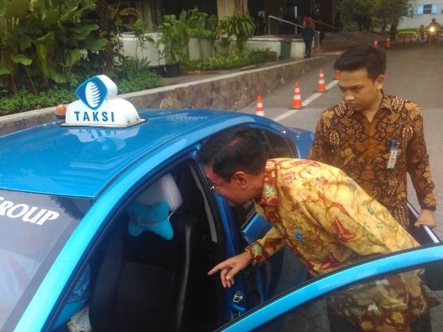 Djarot Disopiri Wanita Pemilihnya