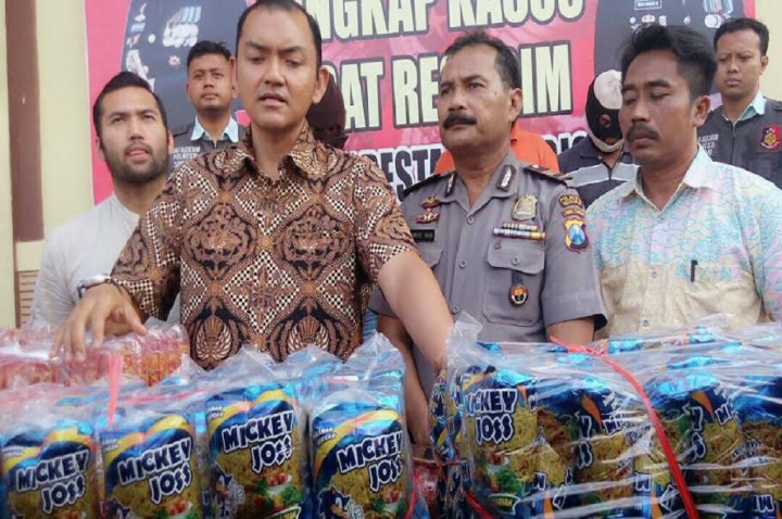 Tiga <i>Home Industry</i> Gunakan Makanan untuk Ternak sebagai Bahan <i>Snack</i>