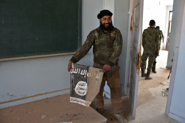 Bantuan untuk Aleppo di Markas Pemberontak