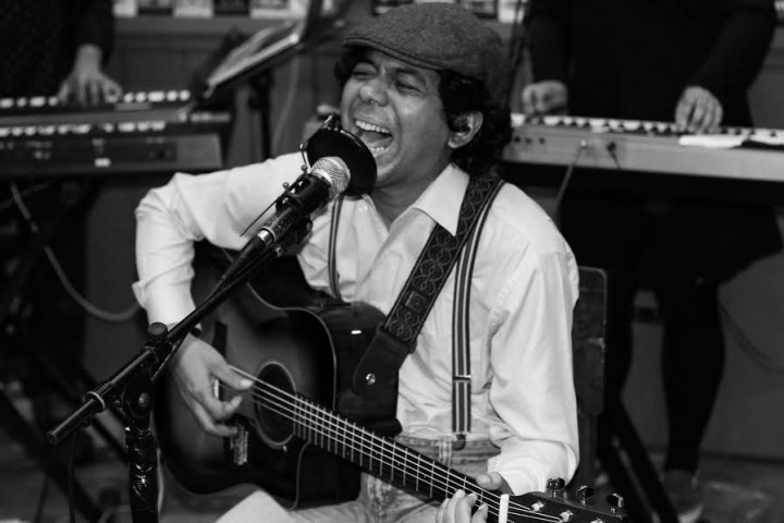 Bassist Efek Rumah Kaca Merilis Album Solo