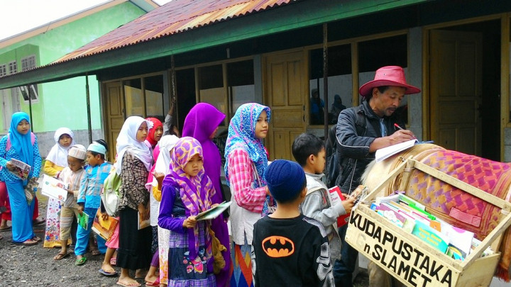 Kuda Pustaka, dari Kaki Gunung Slamet Kini Mulai Mendunia