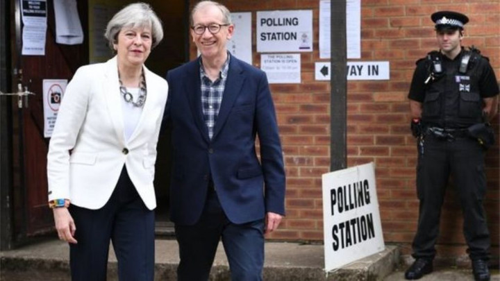 Partai Konservatif Inggris Terancam Kehilangan Suara Mayoritas