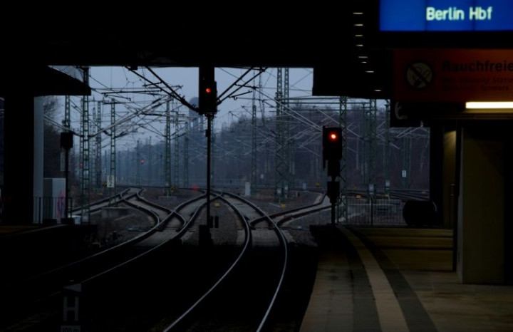 Germany to Test Face Recognition Software in Terror Fight