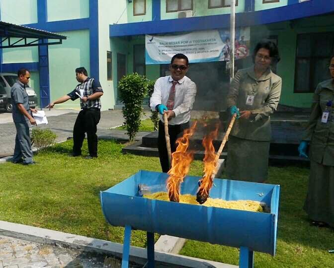 BBPOM Temukan 75 Kg Mi Berfomalin