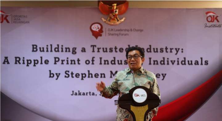 Momen Berkesan Muliaman Selama Pimpin OJK Jilid I