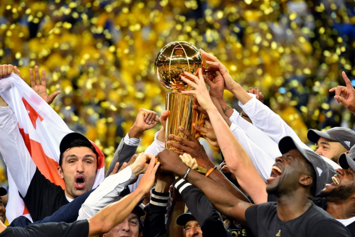 Perjalanan Golden State Warriors Menuju Juara NBA 2016--2017