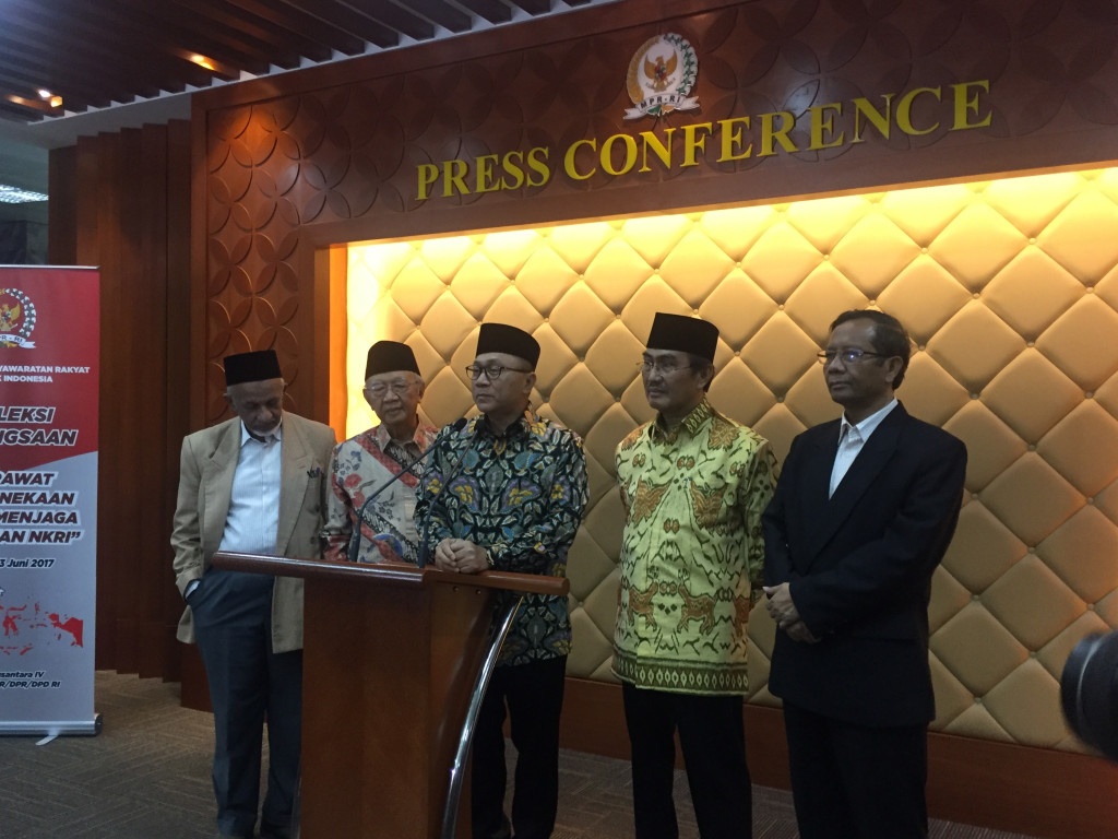 MPR RI mengadakan forum pertemuan antar tokoh nasional, di Gedung Nusantara IV, Komplek Parlemen, Senayan, Jakarta Pusat, Selasa, 13 Juni 2017. Foto: Metrotvnews. Foto: MI/ Mohamad Irfan