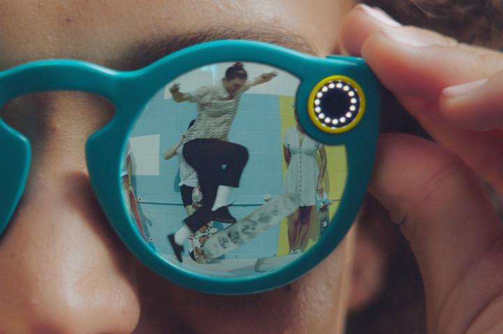 Snapchat Spectacles 2 Siap Dukung Augmented Reality?