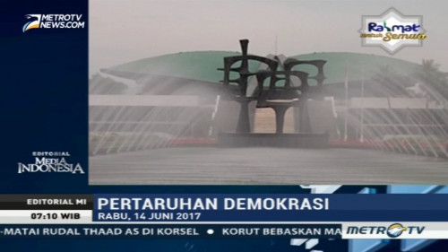 Pertaruhan Demokrasi