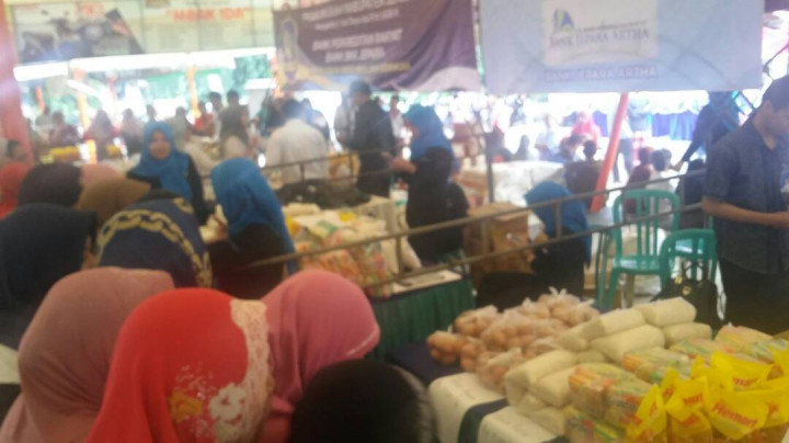 Sembako Murah di Jepara Ludes dalam Sekejap