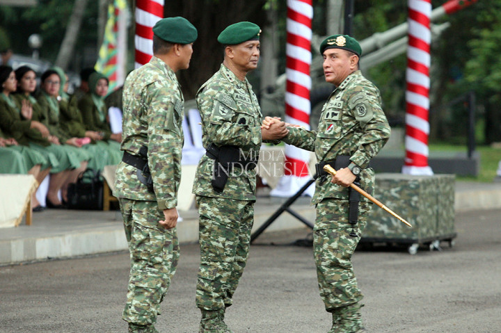 Mayjen Ainurrahman Resmi Jabat Pangdivif 1 Kostrad
