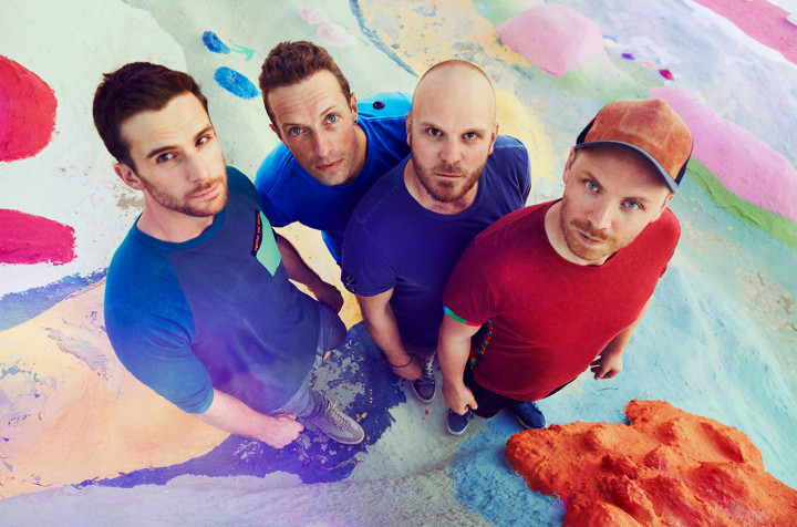 Coldplay Rilis Video Lirik Lagu <i>All I Can Think About Is You</i>