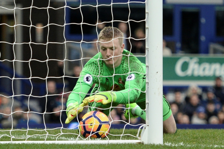 Kiper Ini Tak Peduli dengan Status Pemain Termahal di Everton