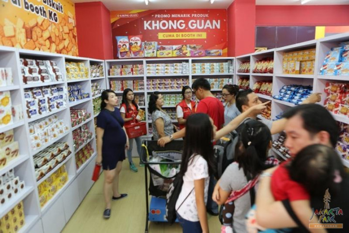 Berburu Kue Lebaran Murah di JFK 2017