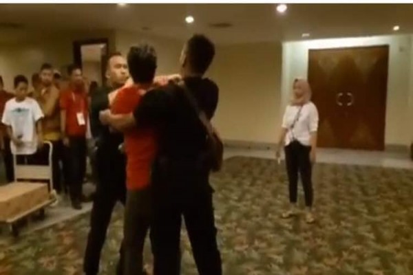 Anggota Brimob Terduga Pelaku Kekerasan terhadap Wartawan Diperiksa