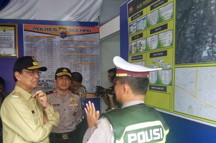 Polda DIY Lengkapi Petugas di Pos Lebaran dengan Senjata Lengkap