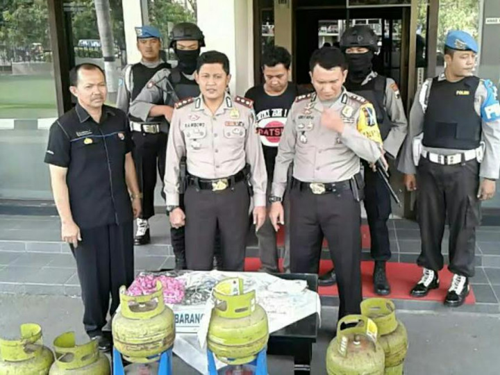 Polisi Bongkar Pengopolos Tabung Gas Elpiji di Solo