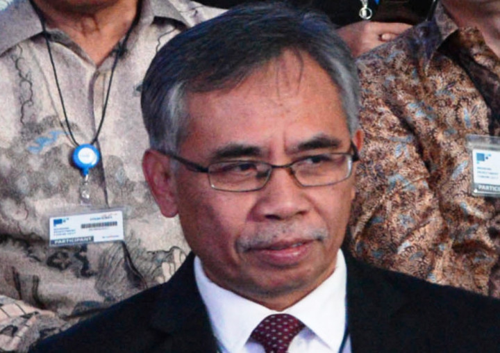 Suku Bunga Turun tanpa Kegaduhan