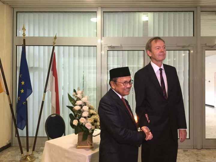 Dubes Jerman Apresiasi Rencana Habibie Melayat Helmut Kohl