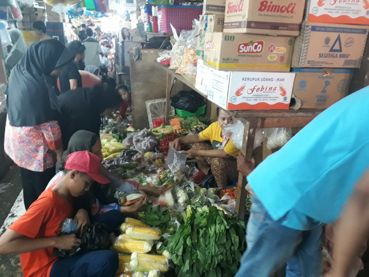 Harga Barang Dapur di Pasar Minggu Perlahan Naik