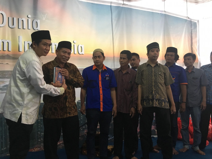 Ramadan, NasDem Banten Sumbang 100 Ribu Alquran
