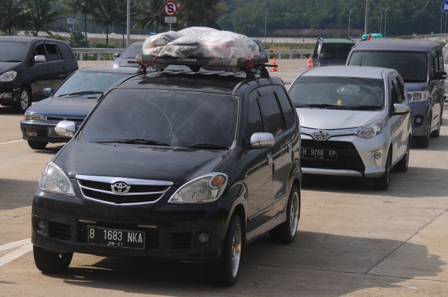 H-5 Lebaran, 25 Ribu Mobil Keluar GT Palimanan Menuju Jateng
