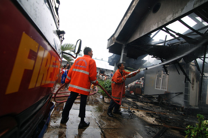 Petugas Kebakaran dan Kesehatan di Manado Mendapat Cuti Lebaran