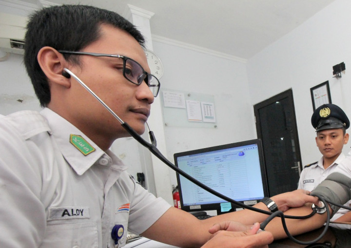 Seorang Pramugari PT KAI Pecah Pembuluh Darah