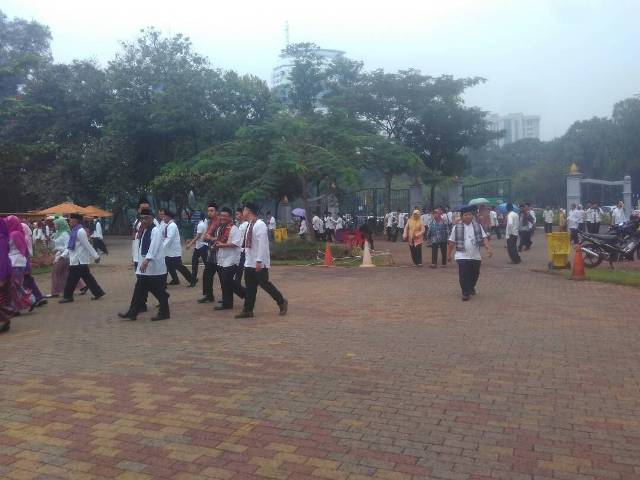 PNS DKI di kawasan Silang Monas, Kamis 22 Juni 2017/MTVN/LB Ciputri Hutabarat