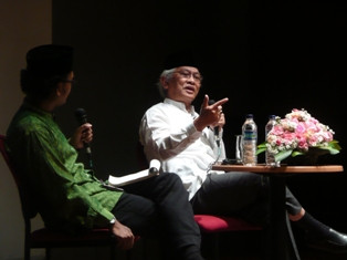 Gus Mus: Kebencian tak Boleh Menjadikan Kita tidak Adil