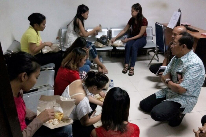 Malaysia Mendeportasi Delapan TKW asal Medan dan Bandung