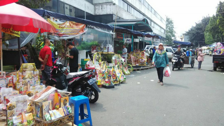 Raup Untung Puluhan Juta dari Berdagang Parsel