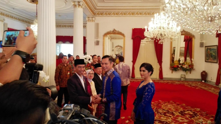 Jokowi Titip Salam ke SBY Melalui Agus dan Ibas