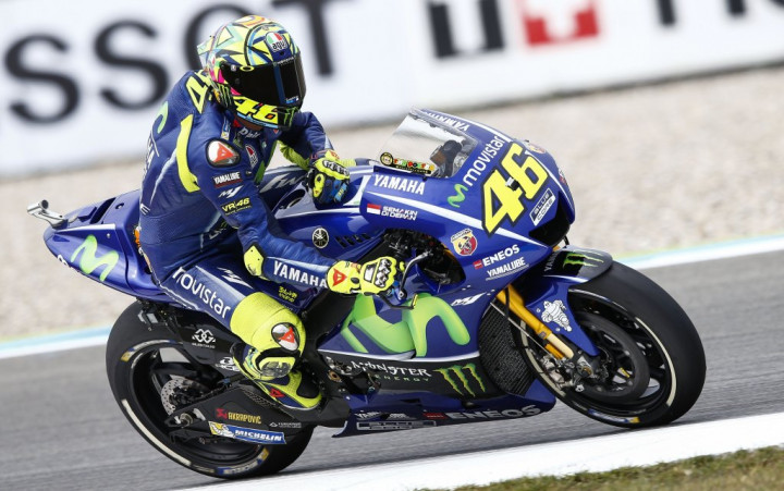 Kalahkan Petrucci dan Marquez, Rossi Juara MotoGP Belanda