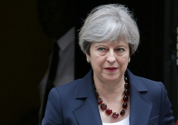 Struggling British PM Faces Confidence Vote
