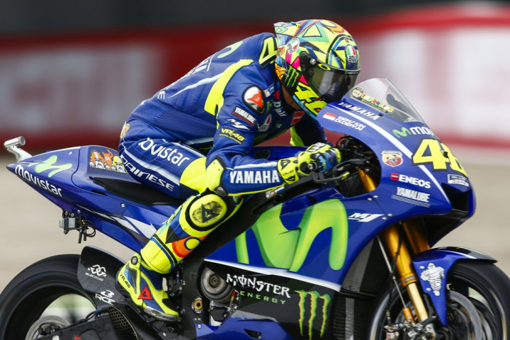 Valetino Rossi Bertahan di MotoGP, Asal . . .