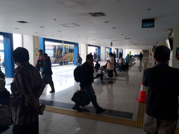 Besok, 10 Ribu Pemudik Tiba di Terminal Pulogebang