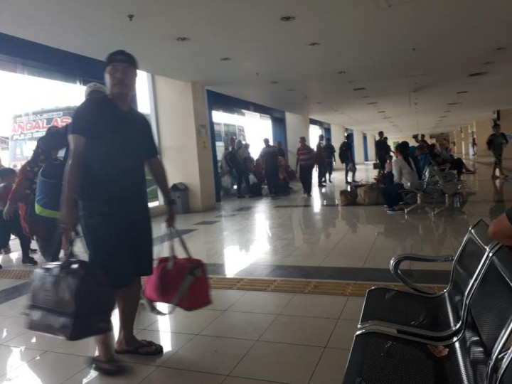 Pemudik Ini Kapok Naik Bus saat Pulang Kampung