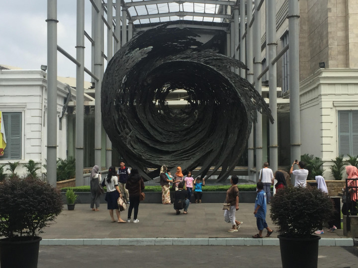 Mengamati Khazanah Indonesia di Museum Nasional