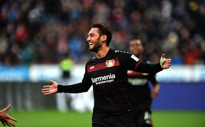 Calhanoglu Bakal Jalani Tes Medis di Milan