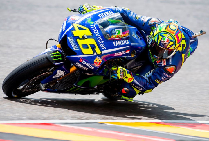 Finis Posisi Kelima, Valentino Rossi Kalem