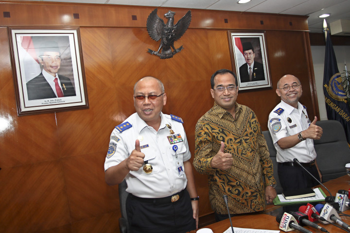 Penerapan Tarif Baru Taksi <i>Online</i> Masih Penyesuaian