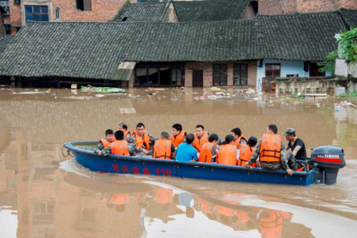 Banjir Bandang Landa China, 33 Tewas dan 15 Hilang