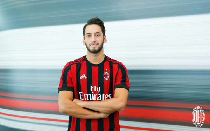 Mengenal Lebih Dekat Hakan Calhanoglu, Pemain Baru Milan