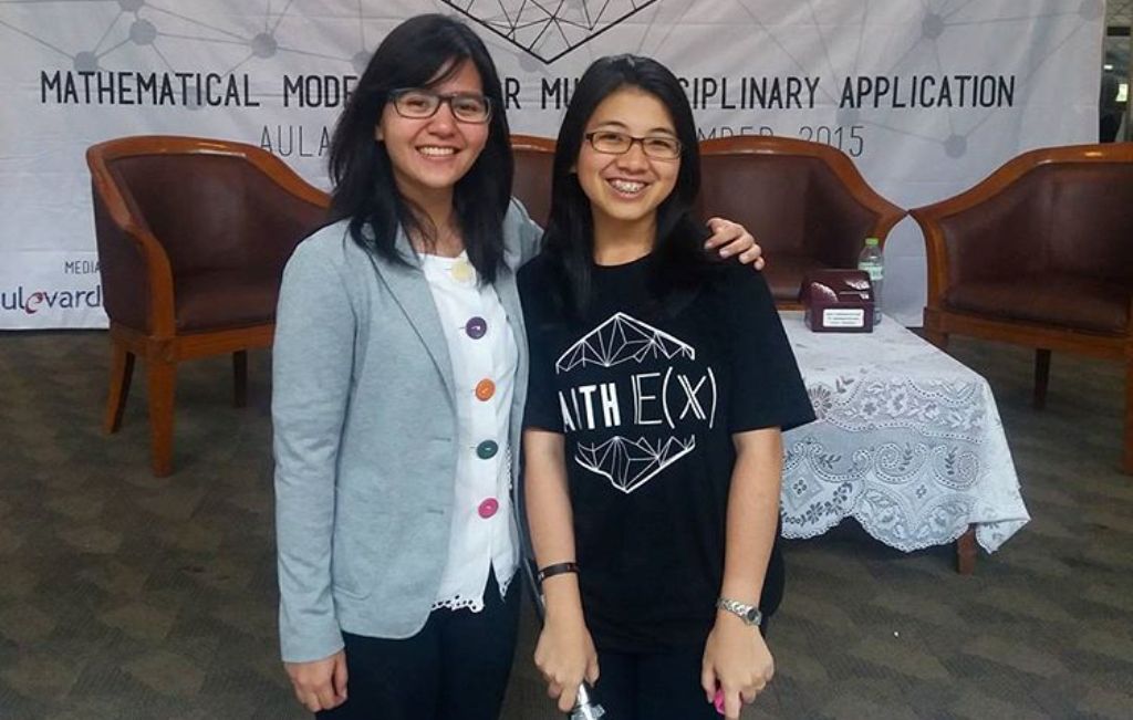 Ratu Tisha Destria (kiri), Sekjen baru PSSI (Foto: imgrum @christinesaragi)