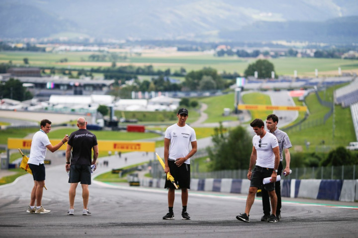 Punya Kenangan Manis di GP Austria, Sean Berharap dapat Mobil yang Kompetitif