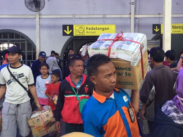 Berbekal Doa, Mengadu Nasib di Jakarta