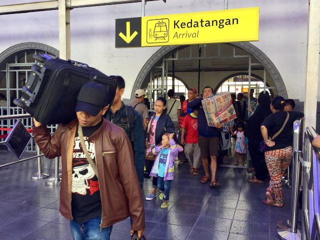 'Lingkaran Setan' Urbanisasi di Ibu Kota