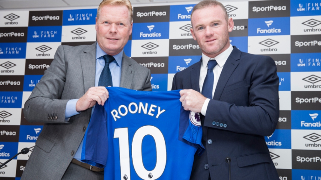Wayne Rooney (kanan) berpose dengan Ronald Koeman (Foto: everton)