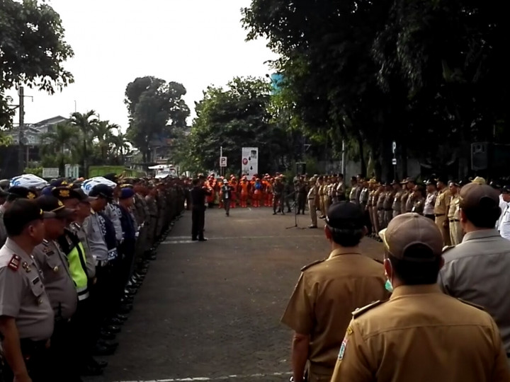 331 Warga Bukit Duri Pilih Pindah Sendiri
